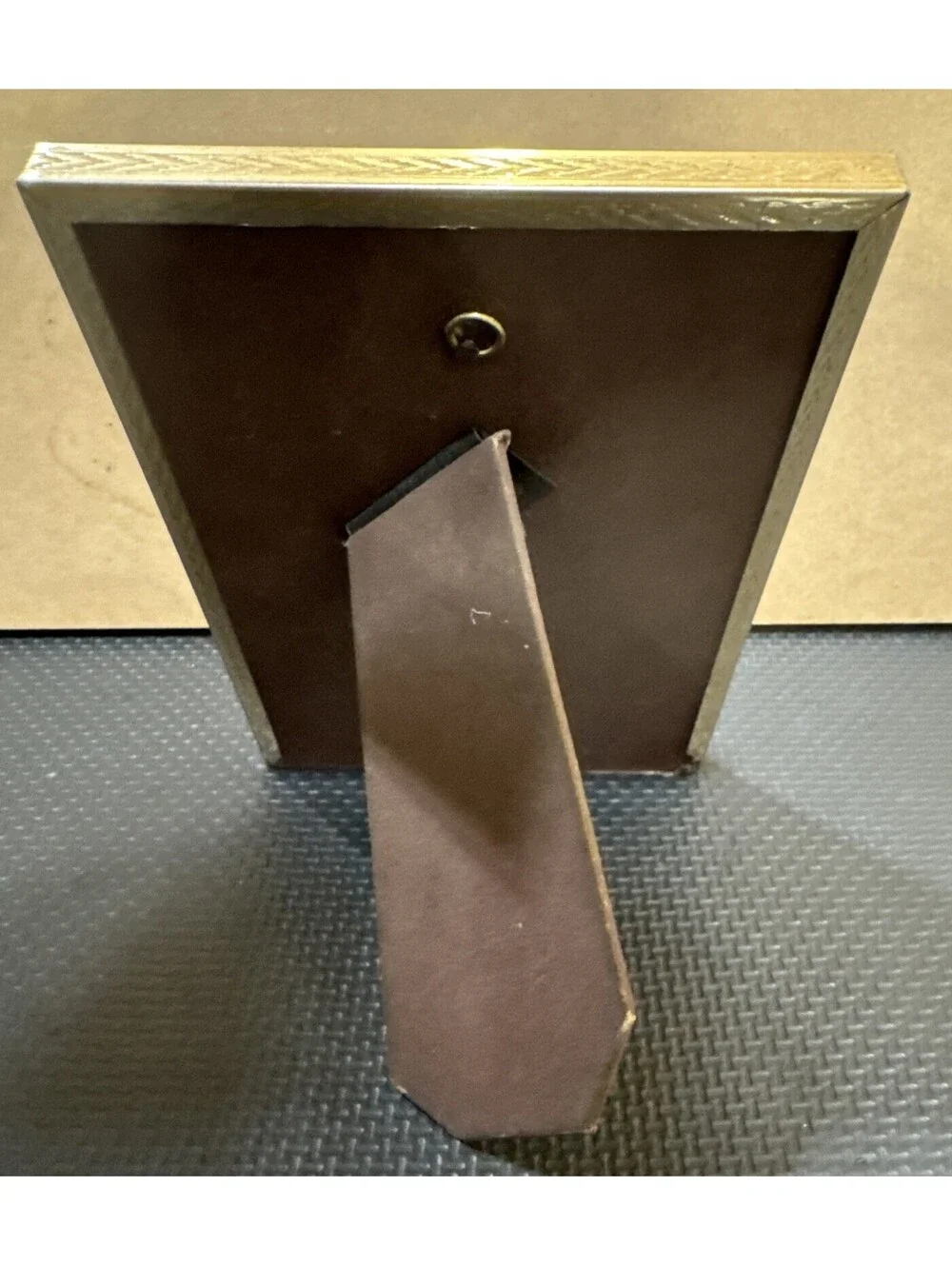Vintage 5” X 7” Gold Toned Metal Picture Frame Free Standing | Wall Hang
